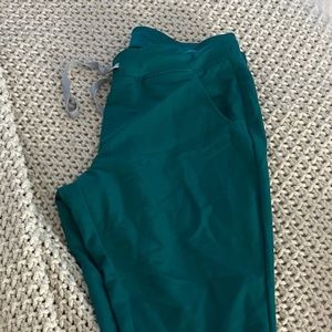 Women’s Hunter Green Zamora Tall Jogger Scrub Pants